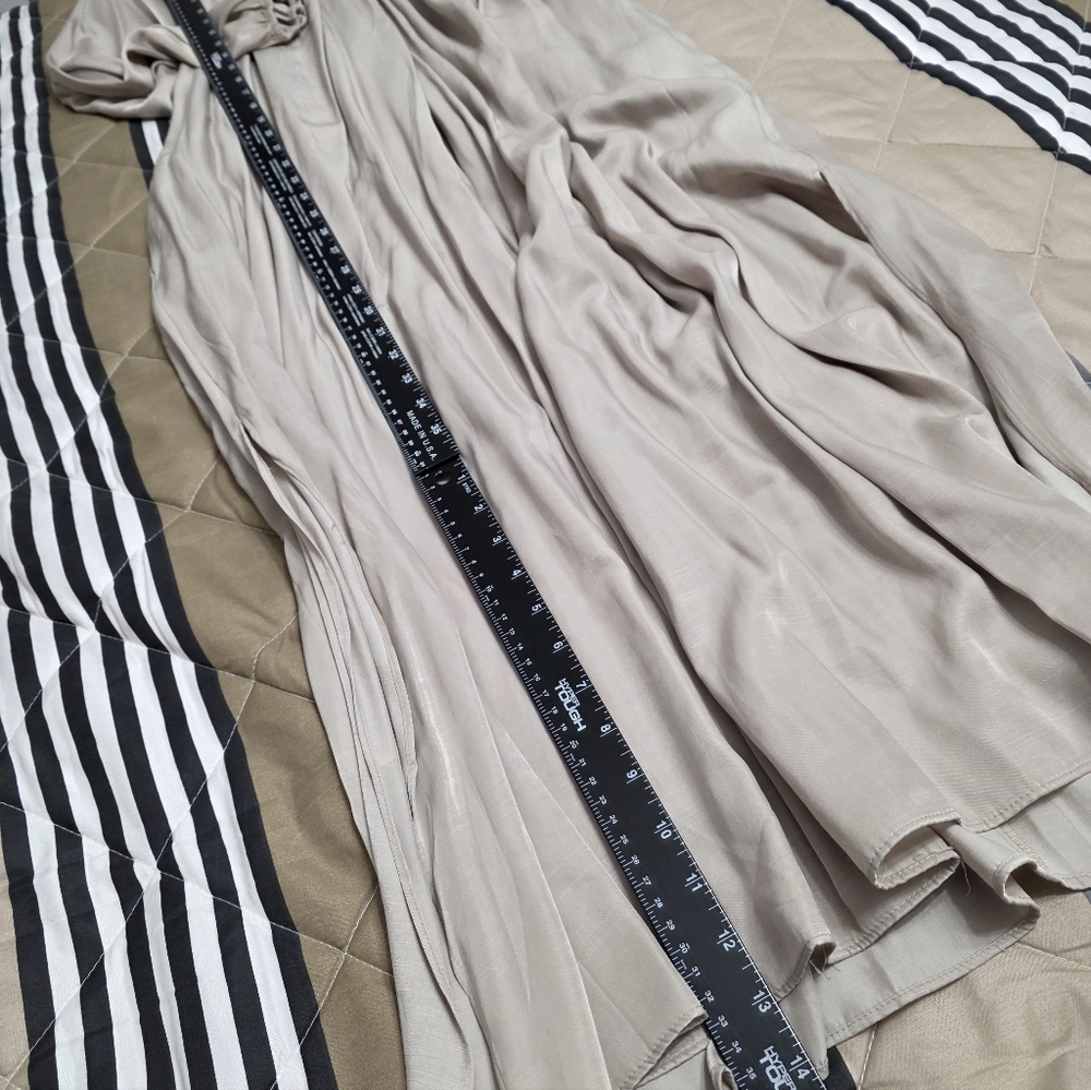 H&M FLOWING DRESS NEW W/O TAGS SIZE MEDIUM - Picture 5 of 15